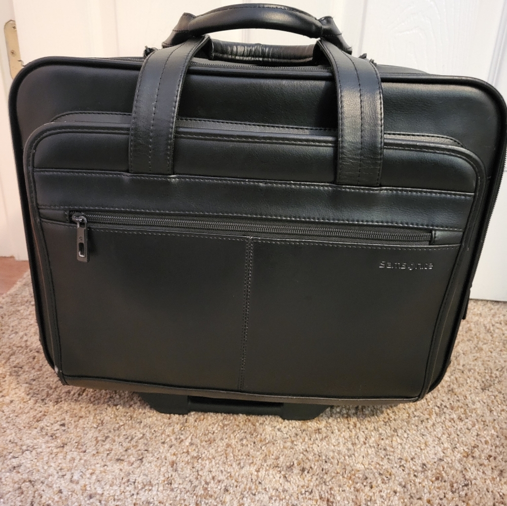 Samsonite wheeled briefcase